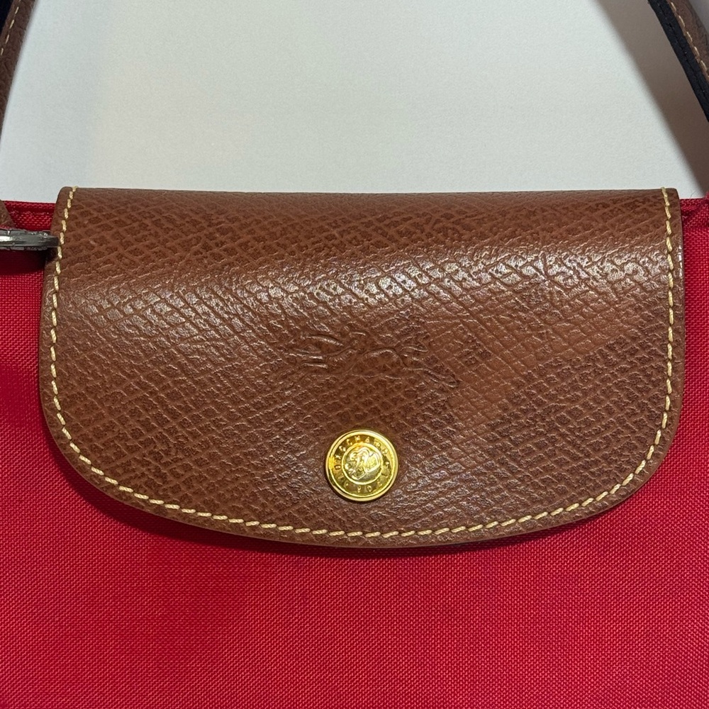 Red Longchamp Tote - Picture 2 of 9